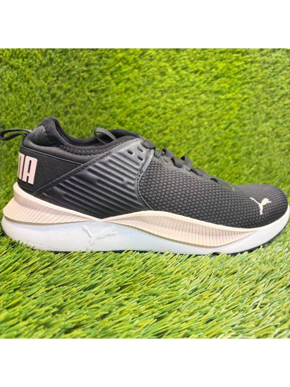 Puma PC Runner Womens Size 9 Black Pink Athletic Running Walking Shoes Sneakers